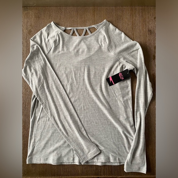 NWT Grey active long sleeve - Picture 1 of 6